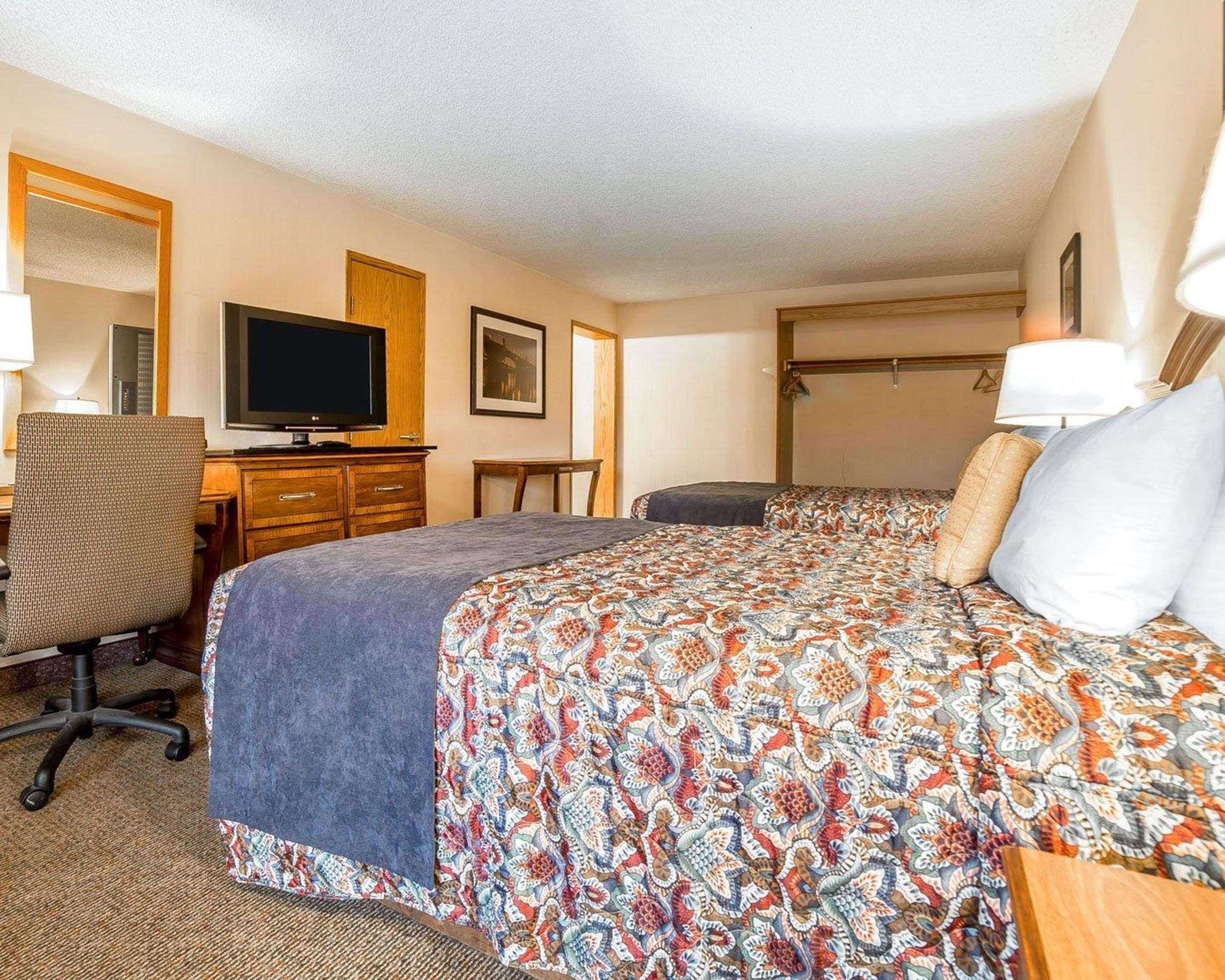 Rodeway Inn Бейкър Сити Екстериор снимка