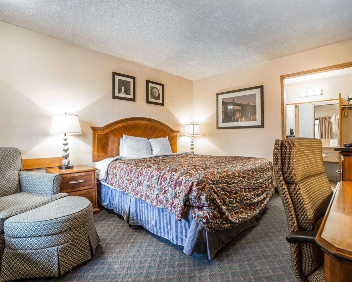 Rodeway Inn Бейкър Сити Екстериор снимка