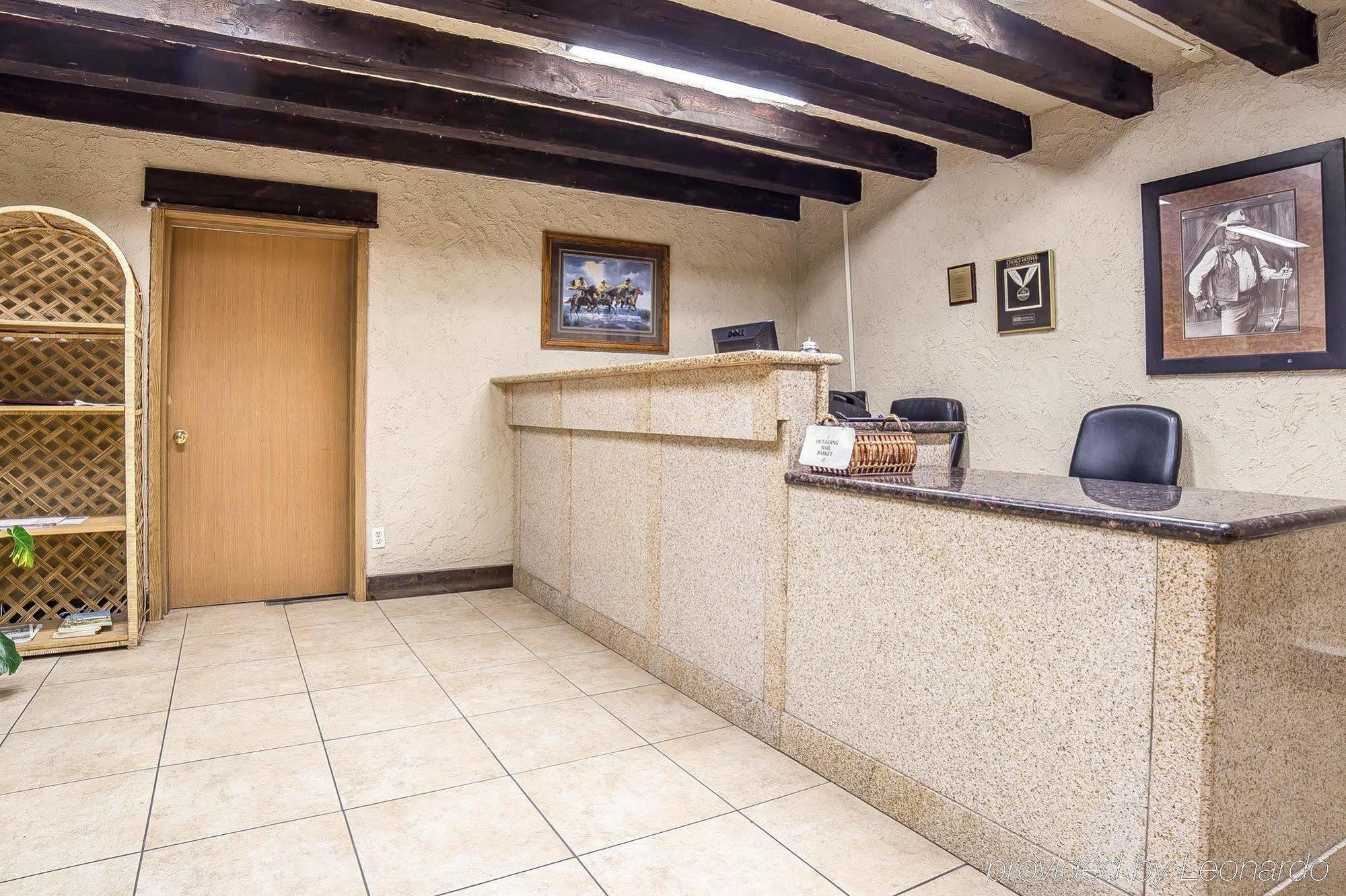 Rodeway Inn Бейкър Сити Екстериор снимка