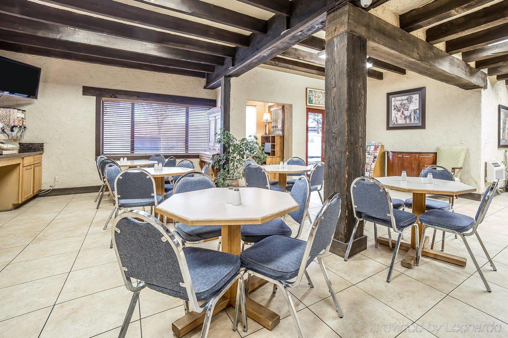 Rodeway Inn Бейкър Сити Екстериор снимка